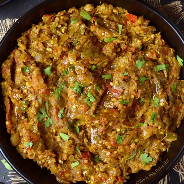 Baingan Bharta (Peeled Eggplant).