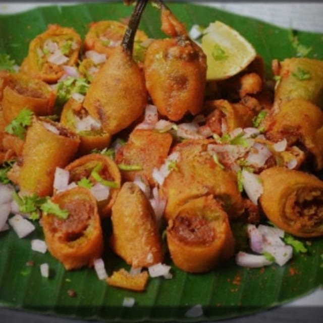 Cut mirchi Bhajji.
